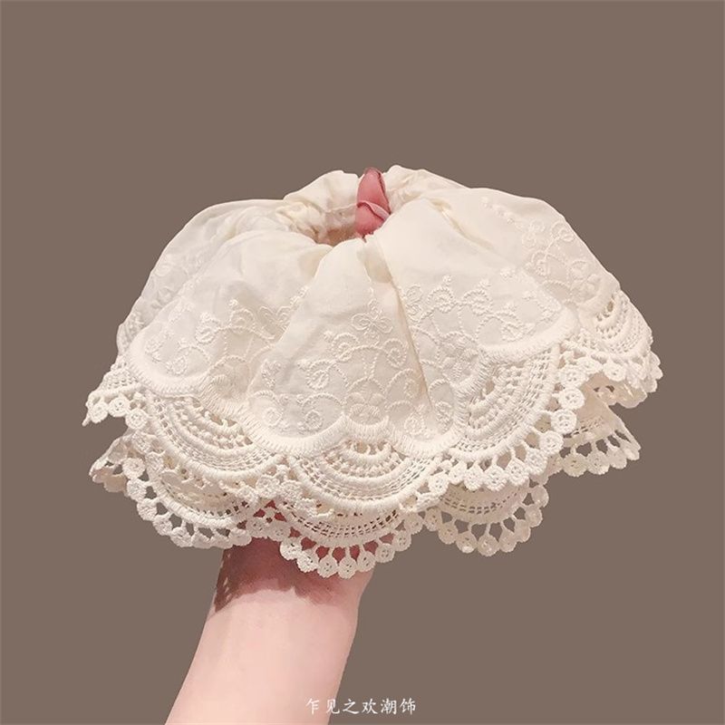 Scrunchie Trim Lace Ruffle