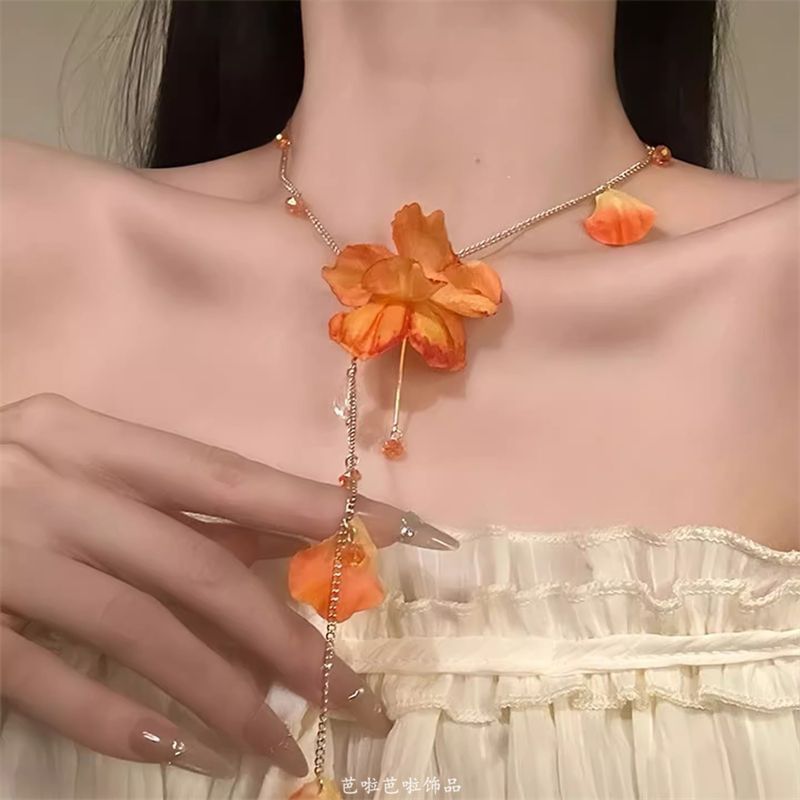 Flower Lariat Fringed Necklace