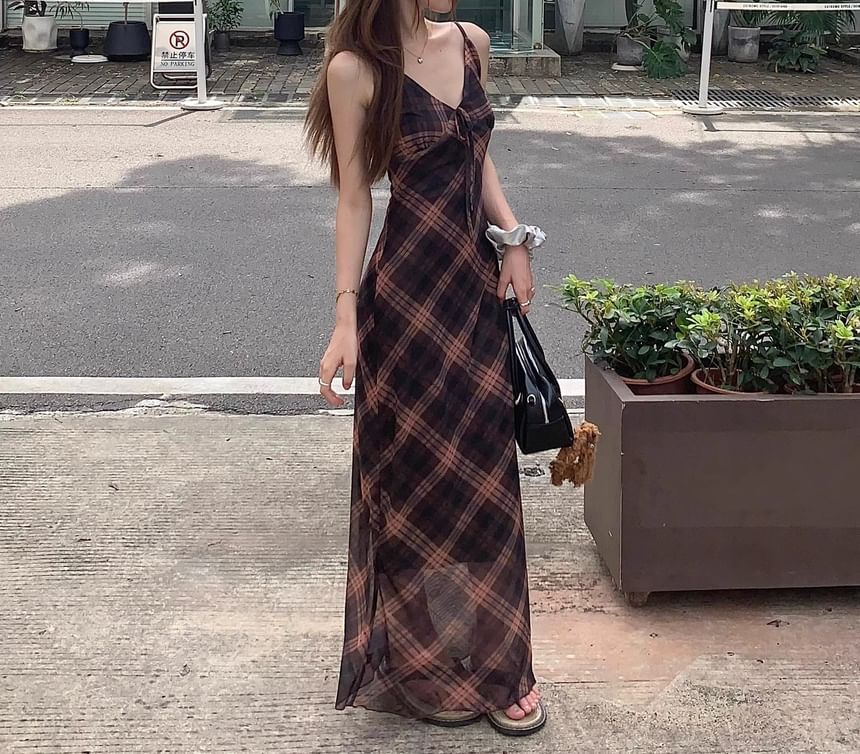 Dress Plaid Sleeveless V-Neck Maxi Print
