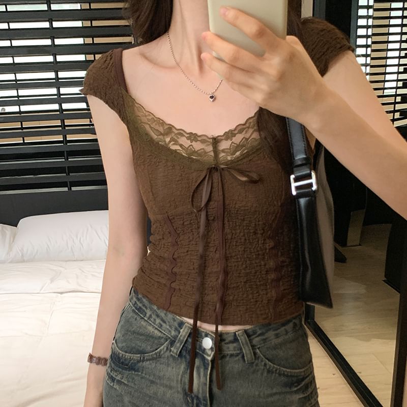 Lace Top Cap-Sleeve V-Neck Crop