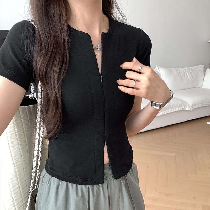 Knit Top Short-Sleeve Zip-Up Plain