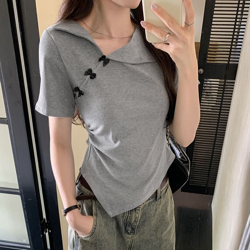 Short-Sleeve Plain Top Asymmetrical