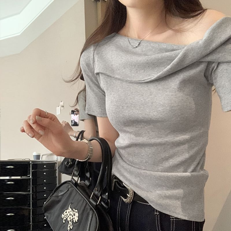 Off Shoulder Top Sleeve Plain Short