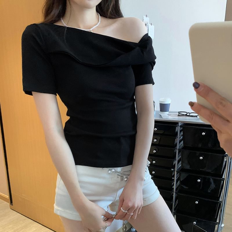Off Shoulder Top Sleeve Plain Short