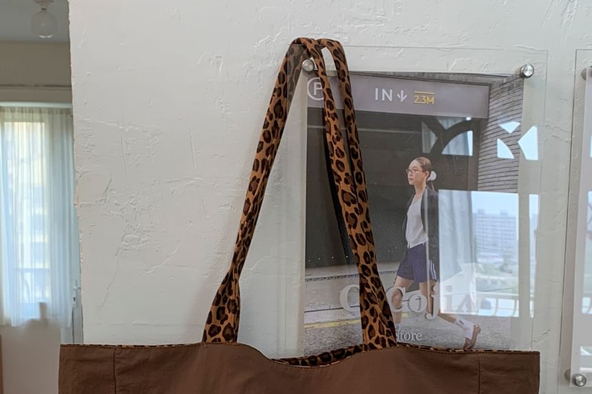 Panel Leopard Print Tote Bag