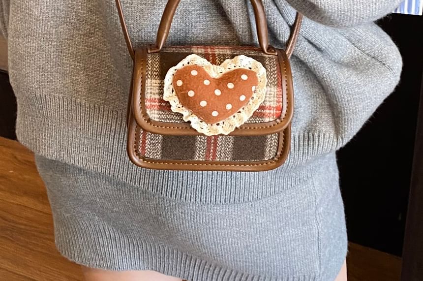 Heart Crossbody Flap Applique Bag Handle Plaid Top