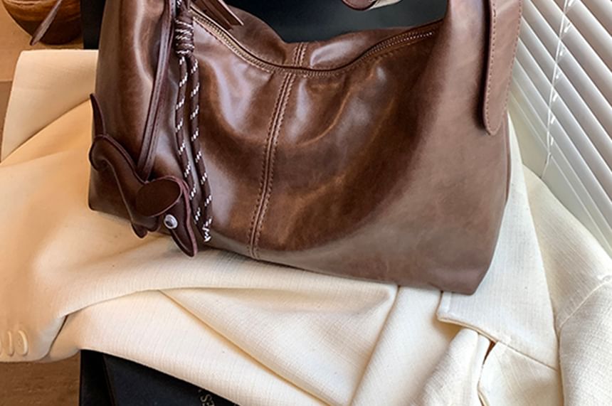 Plain Bag With Leather Charm Faux Crossbody