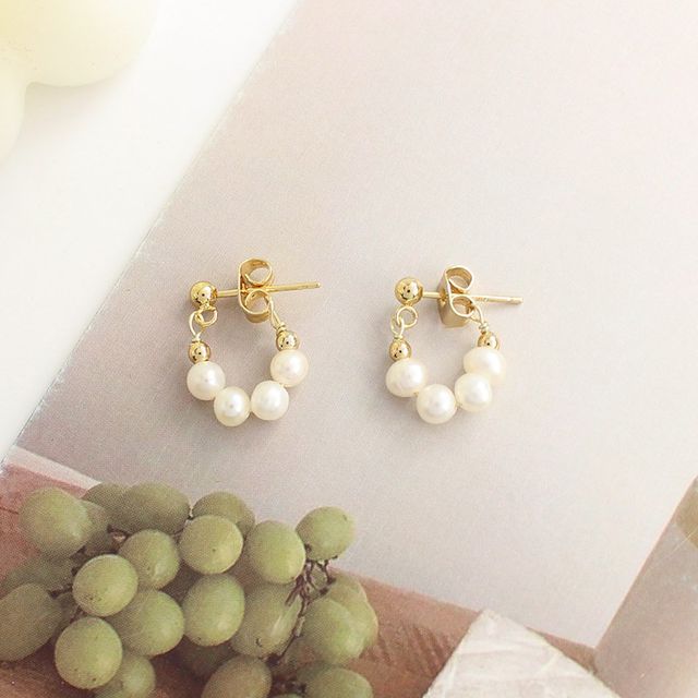 Faux / Pearl Clip-On Earring Drop