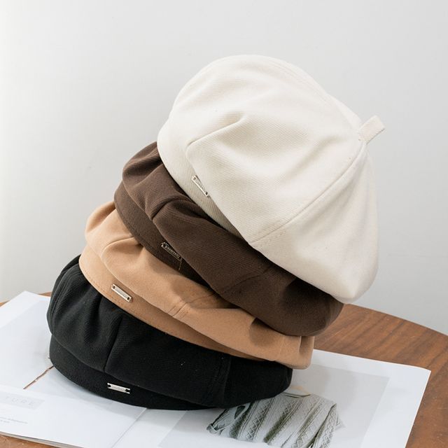 Sample Metal Tag Beret