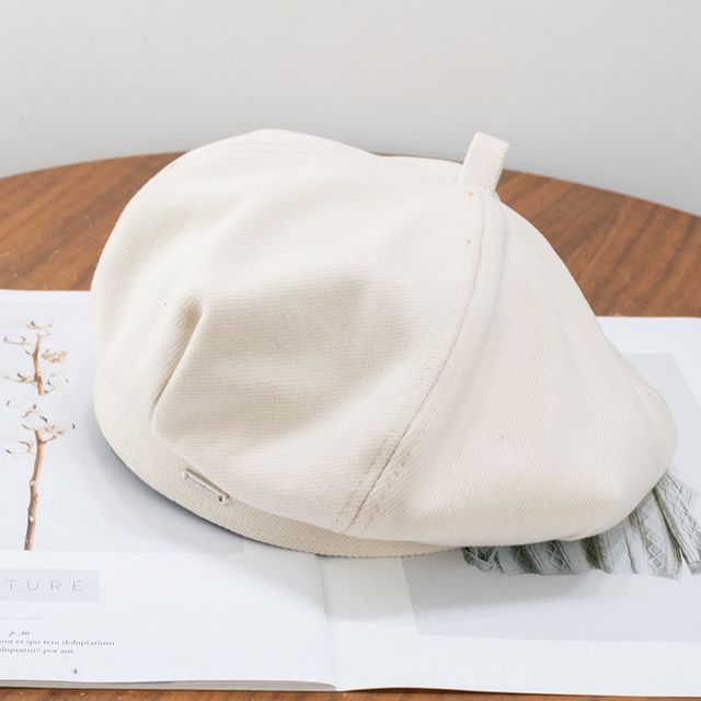 Sample Metal Tag Beret