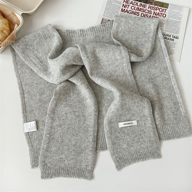 Applique Knit Shawl