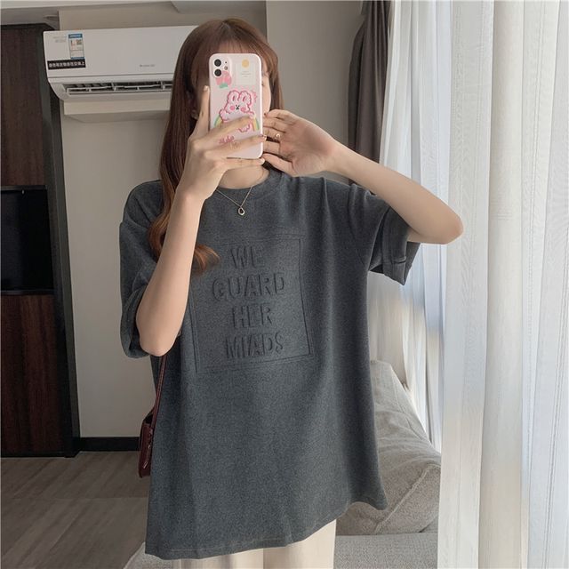 Elbow-Sleeve Embossed Neck Lettering Tee Plain Oversized Crew