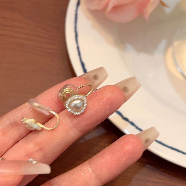 / Earring Stud Heart Pearl Rhinestone Faux Clip-On