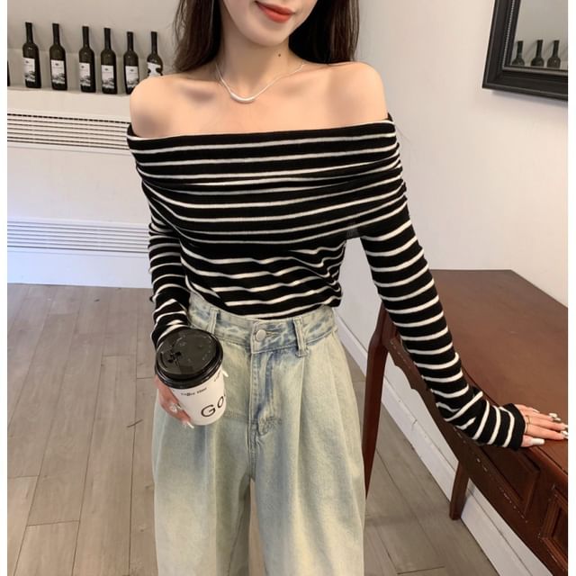 Striped Top Long-Sleeve Knit Slim-Fit