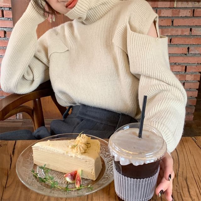 Sweater Plain Loose-Fit Turtleneck Cold-Shoulder