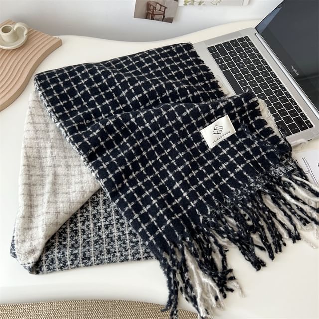 Fringe Plaid Scarf