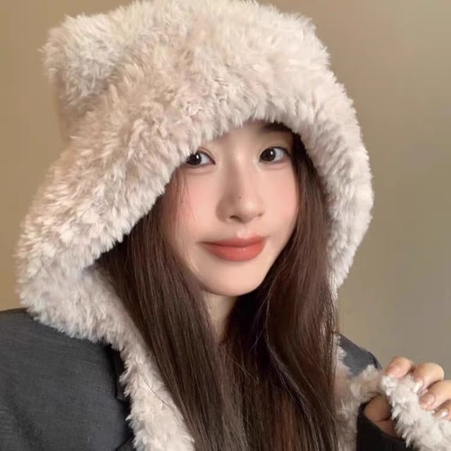 Ear Trapper Bear Fleece Hat