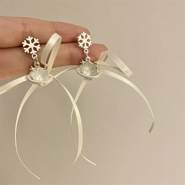 / Drop Earring Snowflake Choker Ribbon