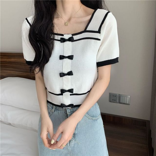 Square Neck Short-Sleeve Top Bow Knit
