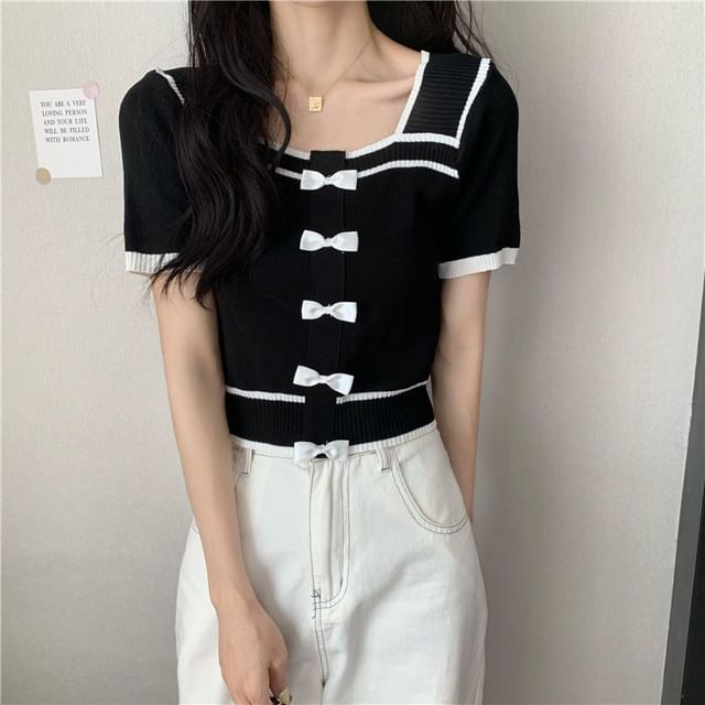 Square Neck Short-Sleeve Top Bow Knit