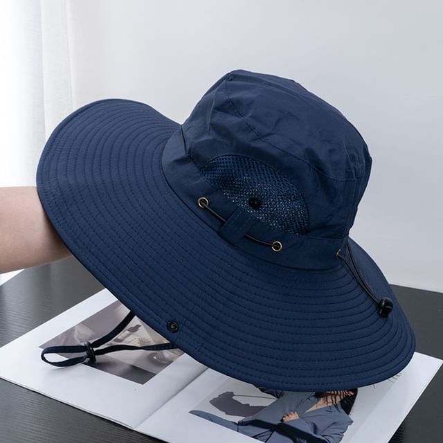 Mesh Hiking Cap