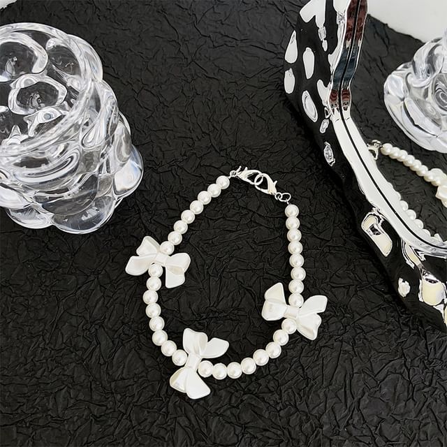 Designs) (Various Faux Strap Phone Pearl