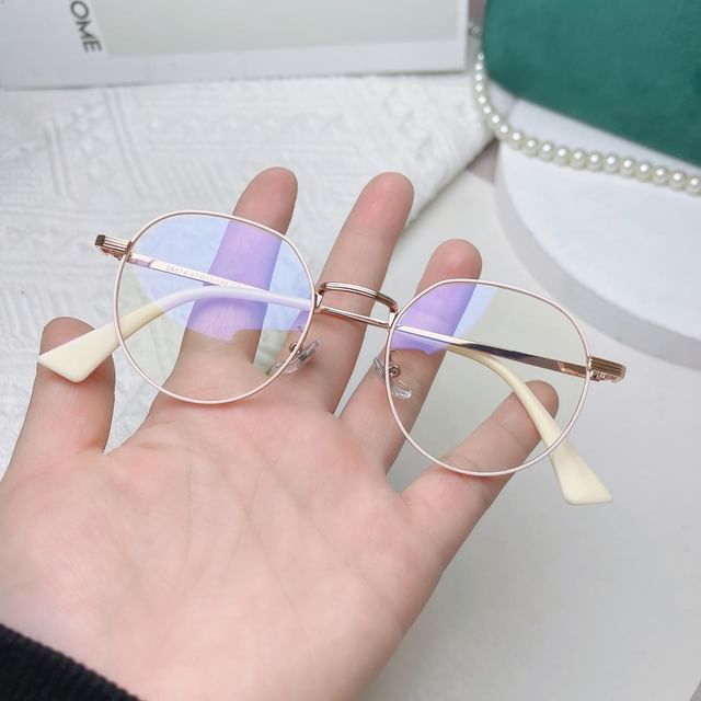 Sample Metal Frame Eyeglasses
