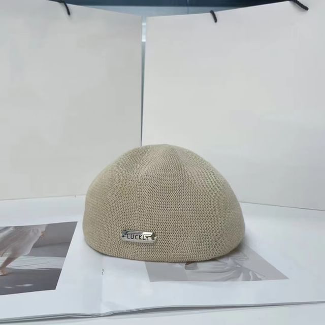 Beret Metal Lettering Hat Plate