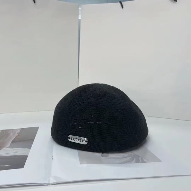 Beret Metal Lettering Hat Plate