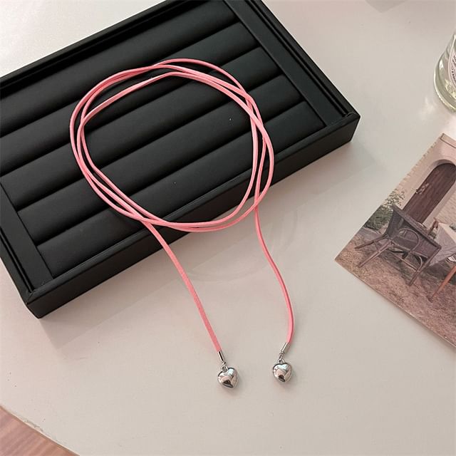 Heart Bow Choker