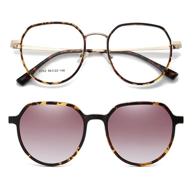 Sample 2 in 1 Magnetic Clip On Sunglasses / Eyeglasses (Various Designs)
