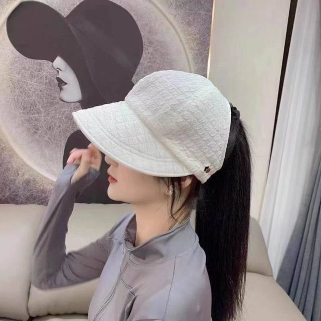 Plain Textured Top Hat Open