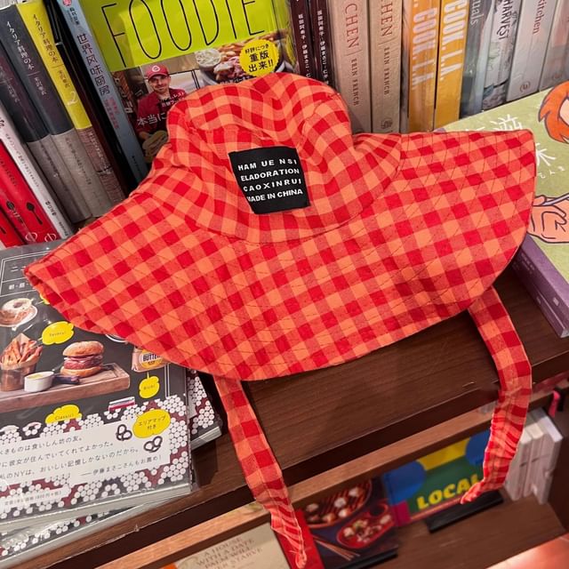 Chin Hat Checkered Strap With Cotton Bucket