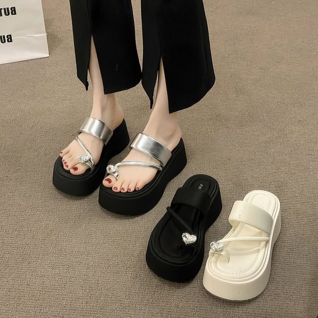 Heart Loop Slide Sandals Platform Rhinestone Toe