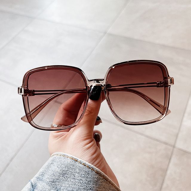 Sample Square Frame Oversized Sunglasses