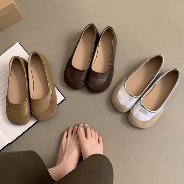 Sample Round Toe Faux Leather Flats