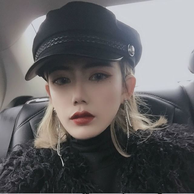 Plain Faux Cap Newsboy Leather