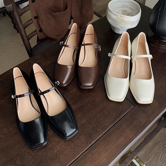 Wholesale SampleSquare Toe Chunky Heel Mary Jane Shoes