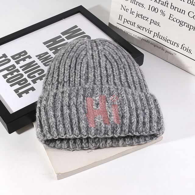 Beanie Lettering Embroidered Knit