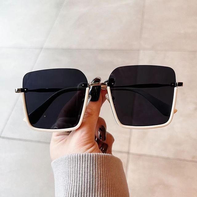 SampleSquare Half Frame Sunglasses