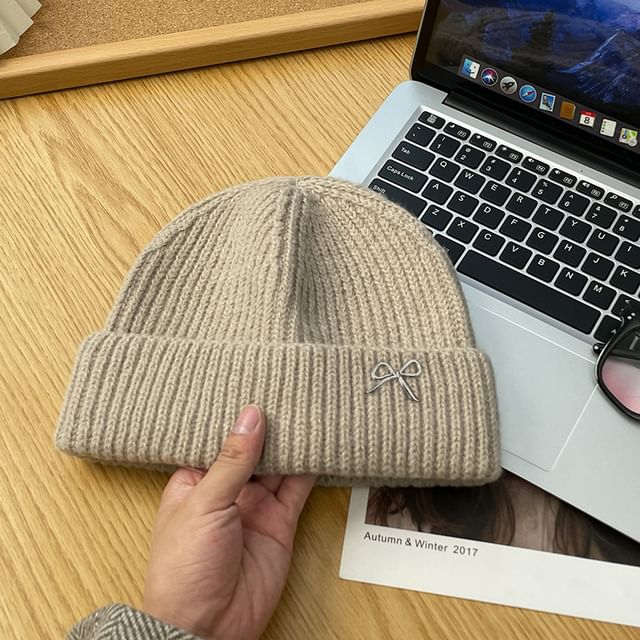 Knit Metal Bow Beanie
