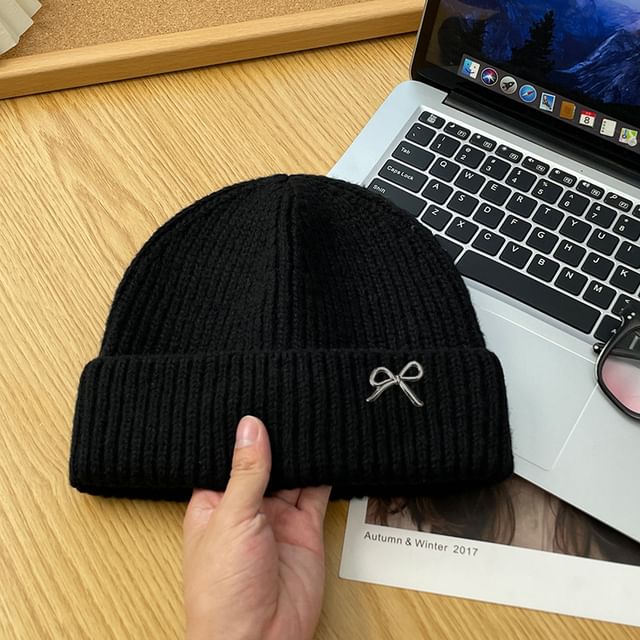 Knit Metal Bow Beanie