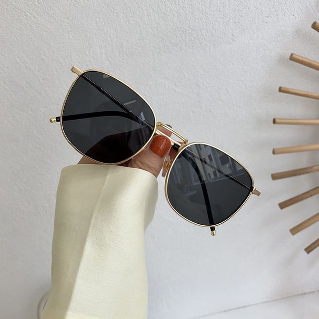 Plain Square Sunglasses