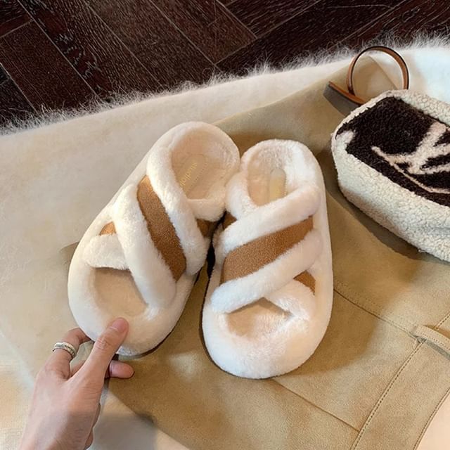 Sandals Plain Band Slide Fleece Cross
