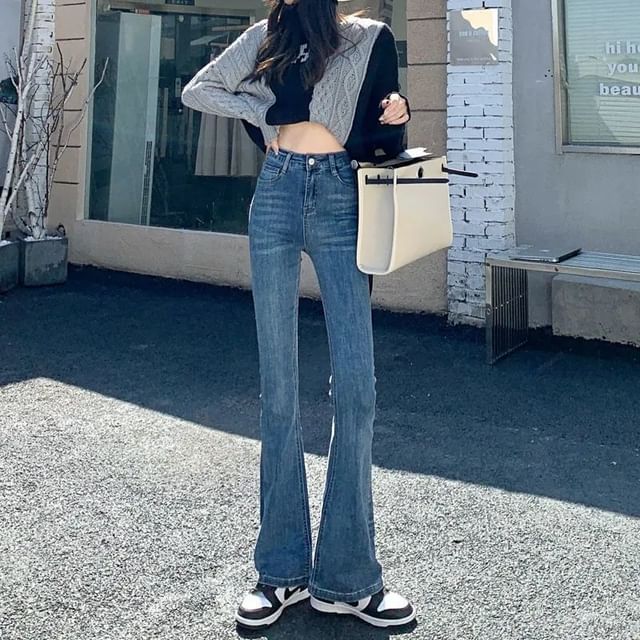 Flared High Waist Jeans