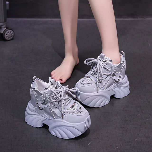 Platform Lettering Sneakers Lace-Up