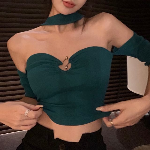 Short-Sleeve Halter Neck Off Shoulder Plain Slim Fit Crop Top