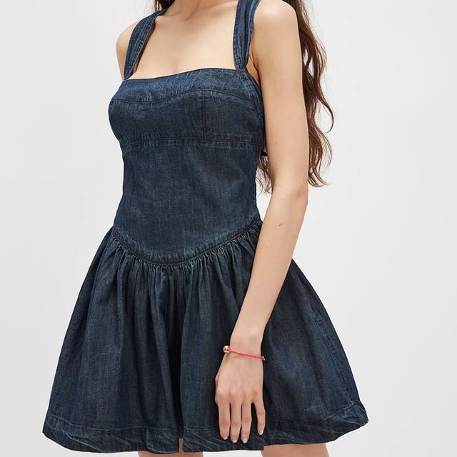 Washed Mini Denim Dress Sleeveless Slim-Fit Square-Neck