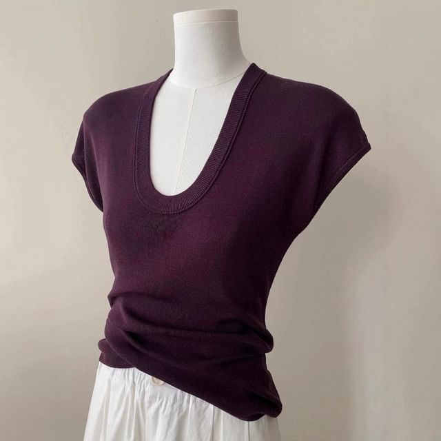Wholesale Sample Cap-Sleeve Scoop Neck Plain Slim Fit Knit Top