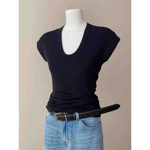 Wholesale Sample Cap-Sleeve Scoop Neck Plain Slim Fit Knit Top